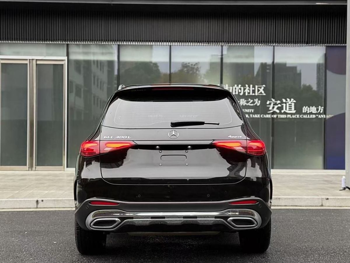 奔馳 奔馳GLC  2024款 改款 GLC 300 L 4MATIC 動感型 5座圖片