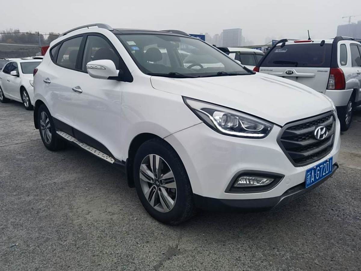 現(xiàn)代 ix35  2013款 2.0L 自動四驅(qū)智能型GLS 國IV圖片