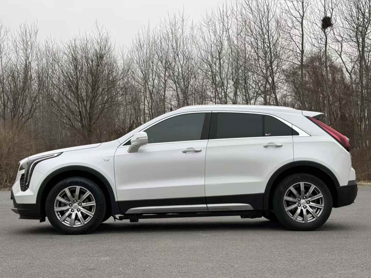 凱迪拉克 CT6  2019款 28T 領(lǐng)先運(yùn)動(dòng)型圖片