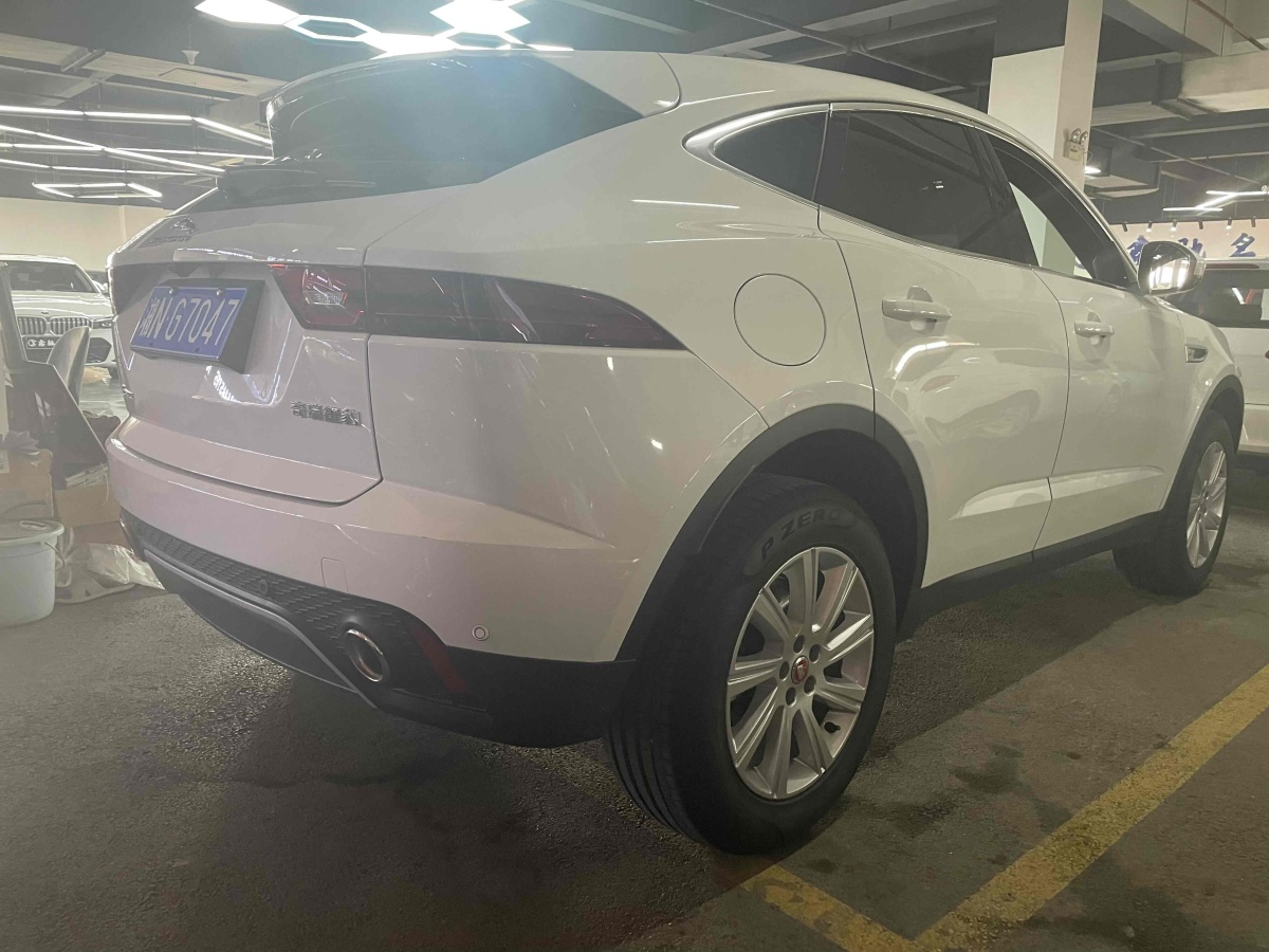 捷豹 E-PACE  2024款 青春運動版 R-DYNAMIC圖片