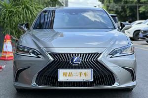 ES 雷克薩斯 200 卓越版