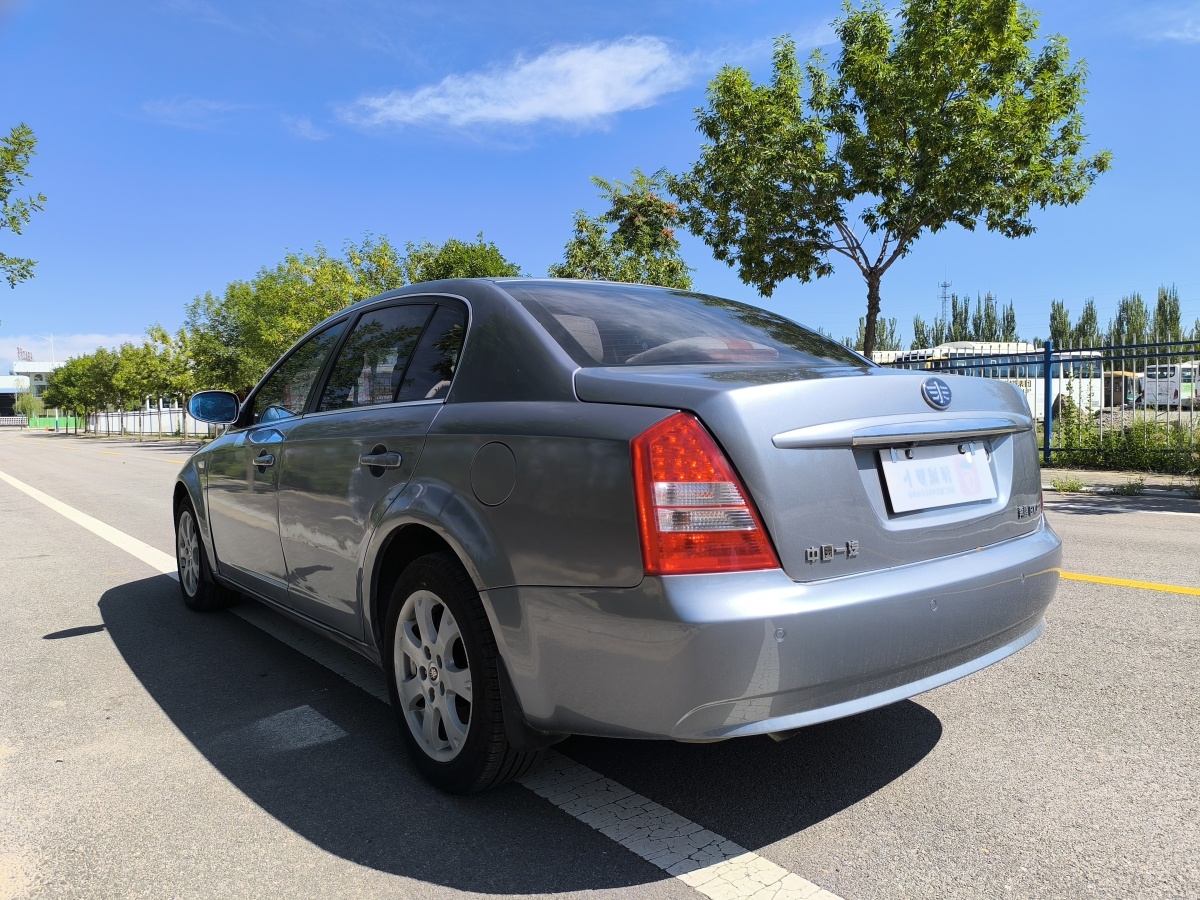 奔騰 B70  2012款 1.8L 手動豪華型圖片