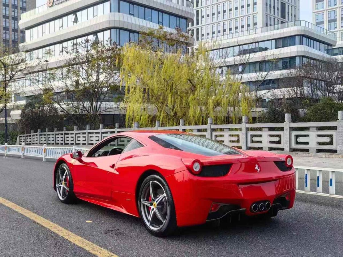 2014年1月法拉利 458  2014款 4.5L Speciale