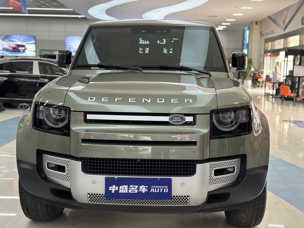 路虎 衛(wèi)士  2024款 90 3.0T P400 HSE圖片