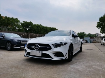2020年1月 奔馳 奔馳A級(jí)AMG 改款 AMG A 35 4MATIC圖片