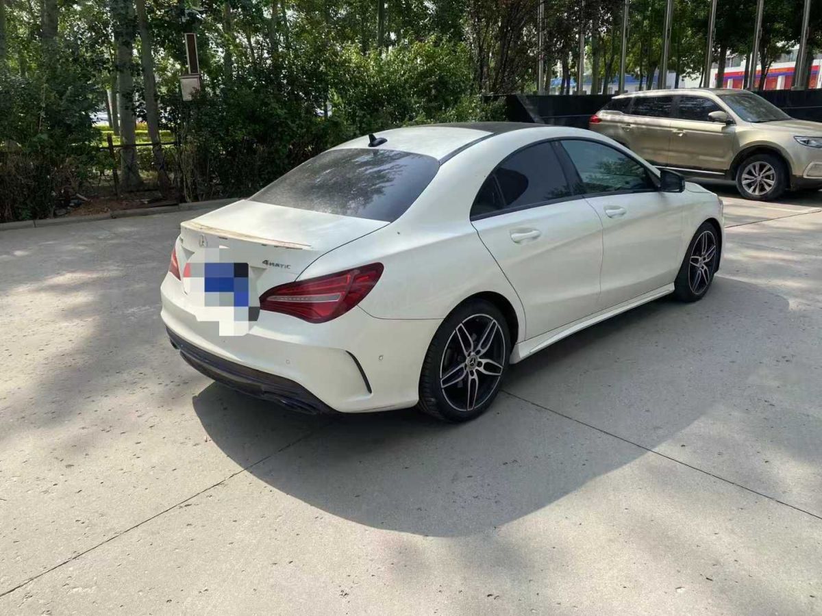 奔馳 奔馳CLA級  2017款 CLA 180圖片