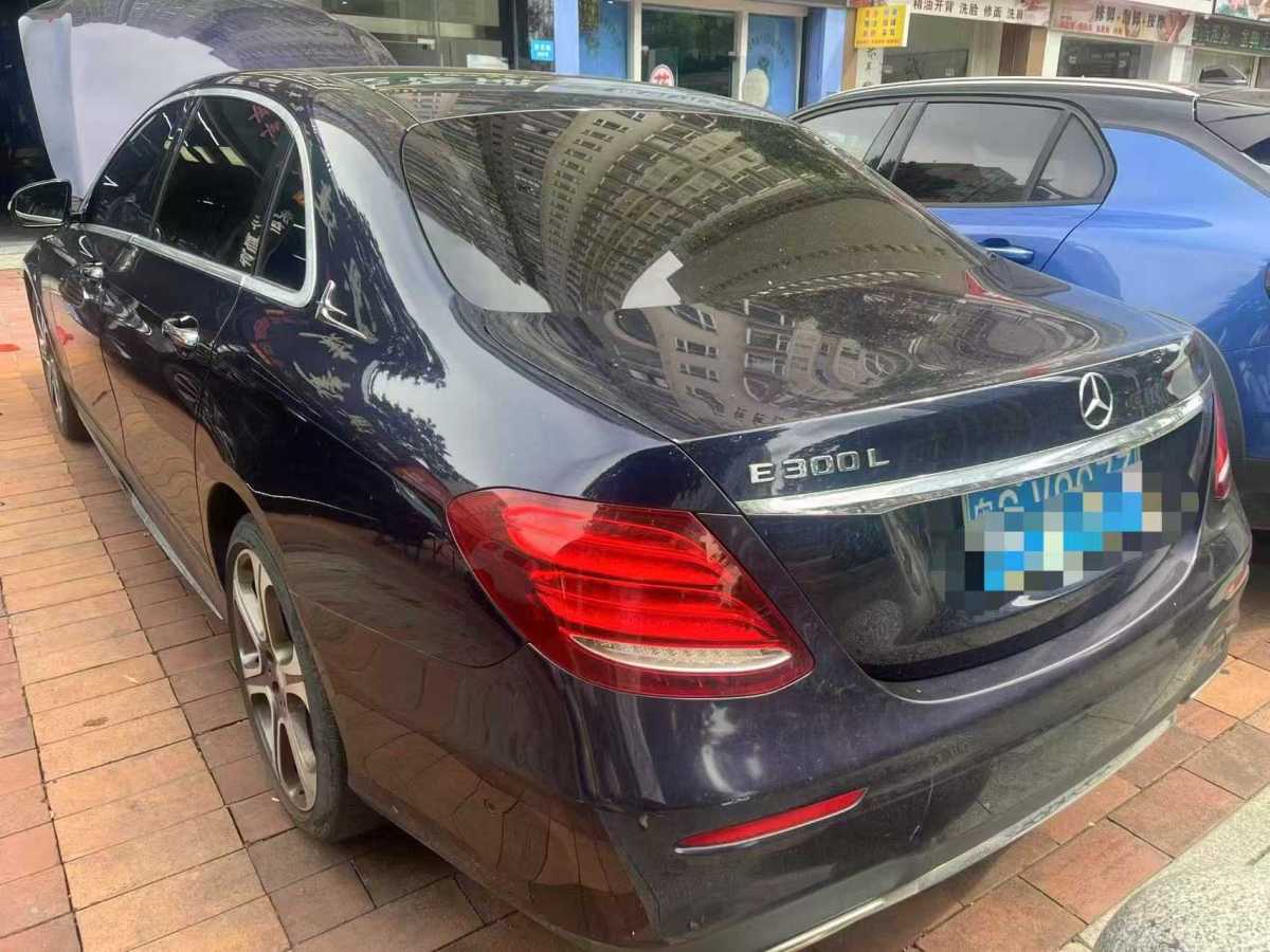 奔馳 奔馳E級  2017款 E 300 L 運動豪華型圖片