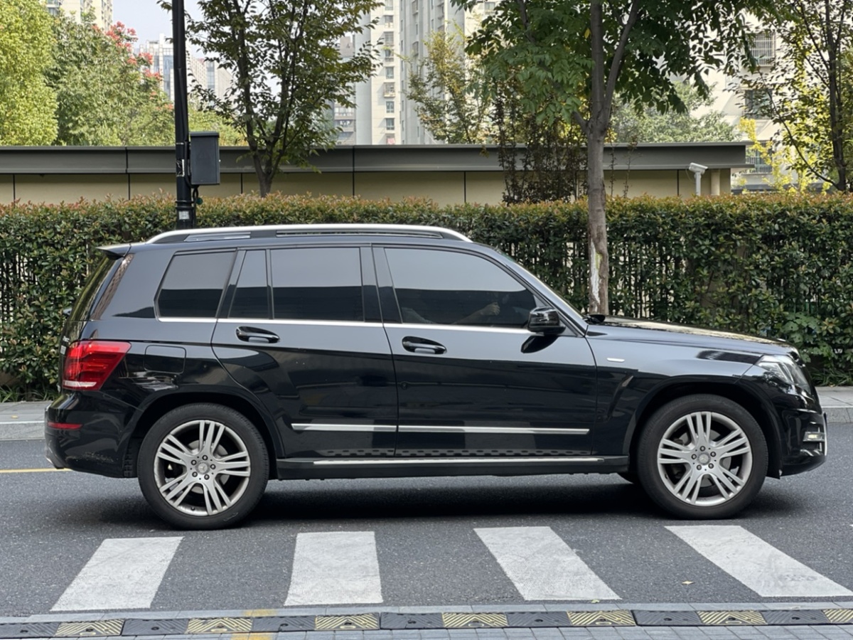 奔驰 奔驰GLK级  2015款 GLK 260 4MATIC 动感型 极致版图片