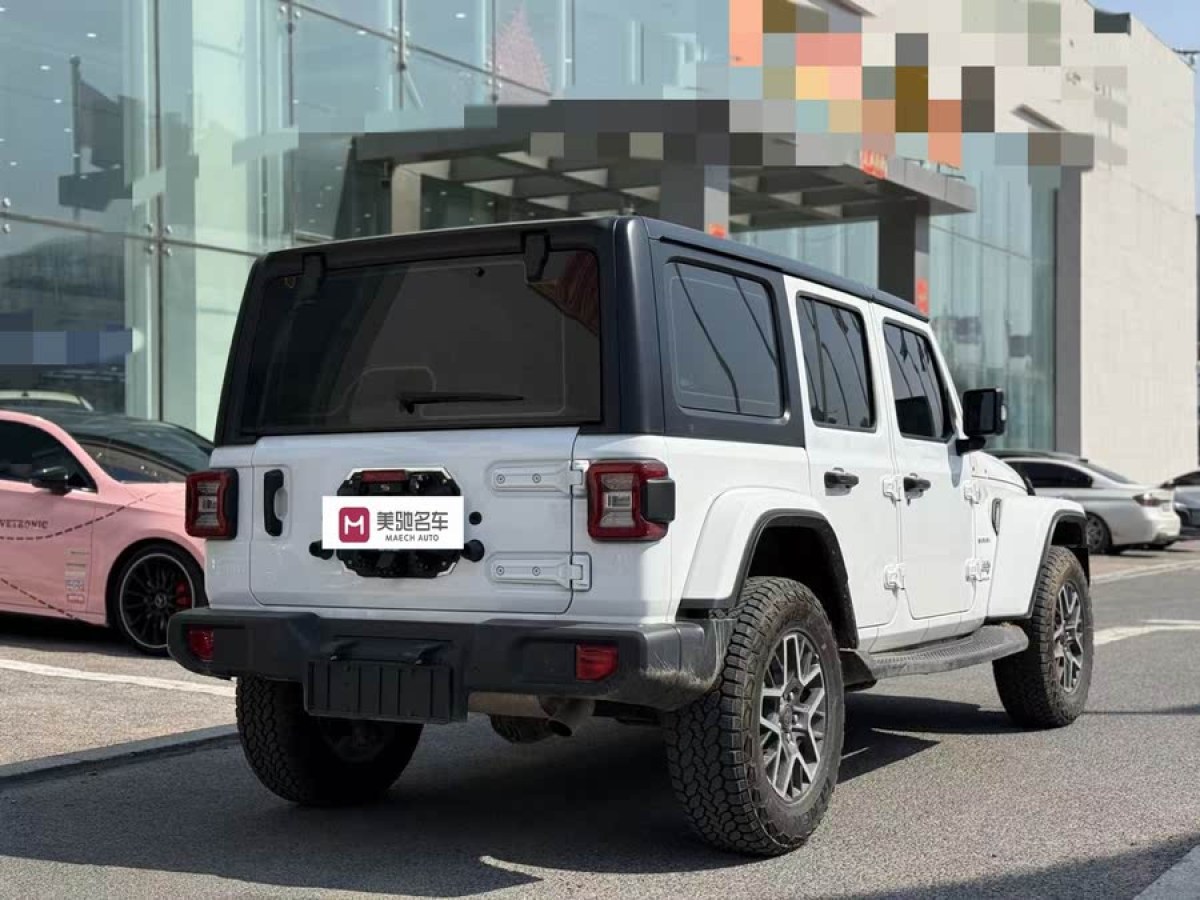 Jeep 牧馬人  2024款 2.0T 撒哈拉四門版圖片