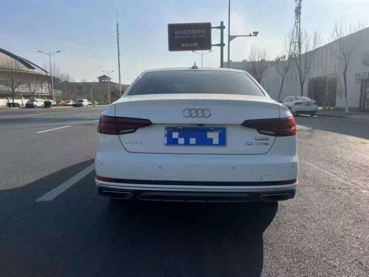 奧迪 奧迪A4L  2019款 45 TFSI quattro 個性運(yùn)動版 國VI圖片