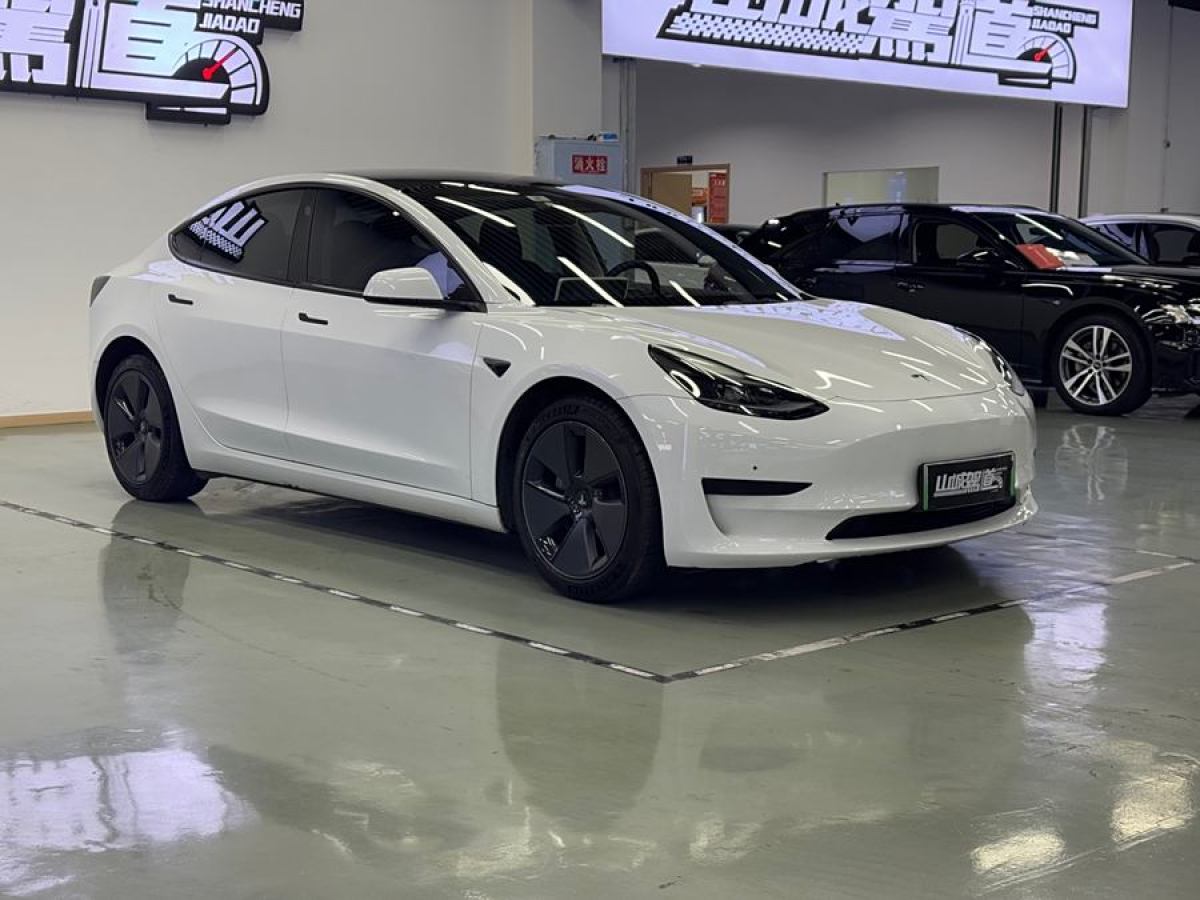 特斯拉 Model Y  2022款 改款 后輪驅(qū)動(dòng)版圖片