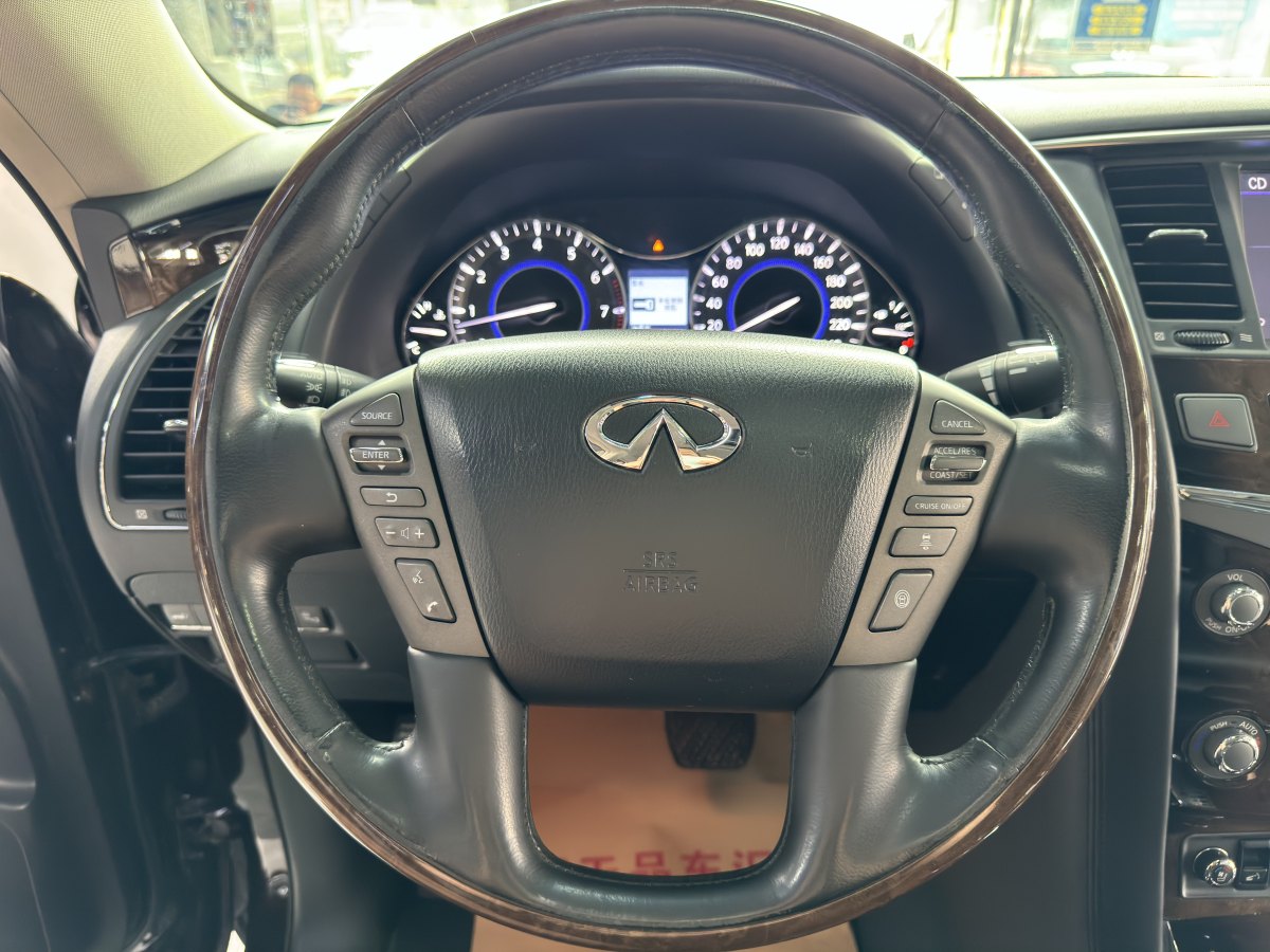 英菲尼迪 QX80  2013款 5.6L 4WD圖片