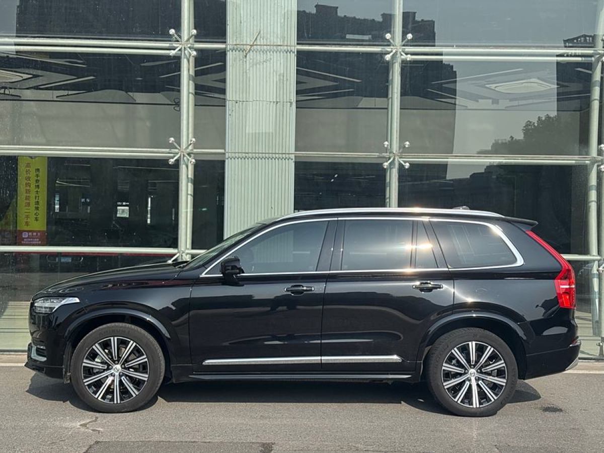 2022年3月沃爾沃 XC90  2022款 B6 智逸豪華版 7座