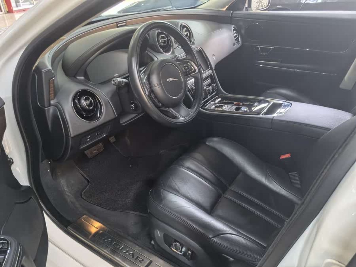 捷豹 XJ  2016款 XJL 3.0 SC 兩驅典雅商務版圖片