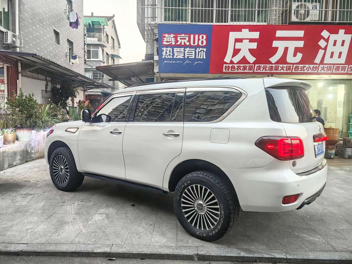 日產(chǎn) 途樂  2018款 4.0L 領(lǐng)英型圖片