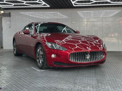 2015年11月 瑪莎拉蒂 GranTurismo 4.2L 標(biāo)準(zhǔn)版圖片