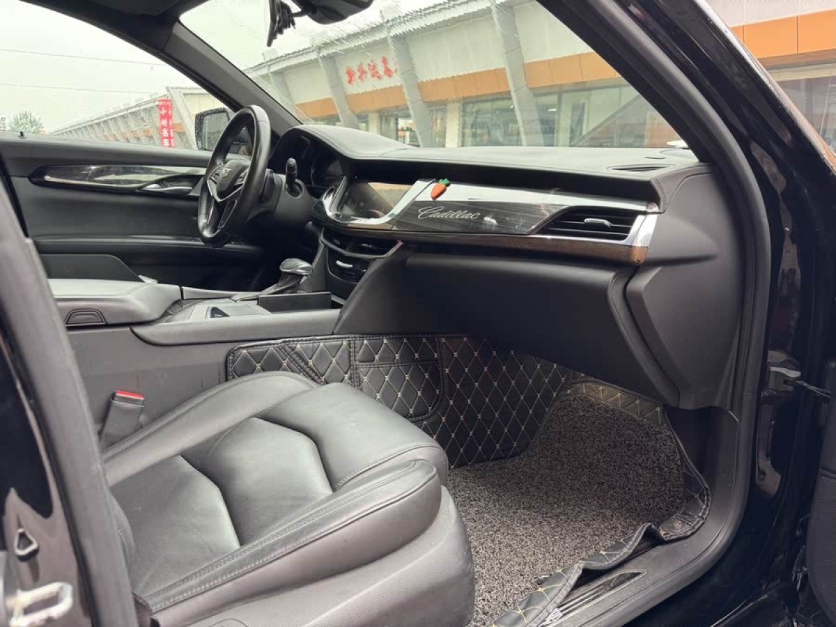 凱迪拉克 CT6  2016款 28T 豪華型圖片