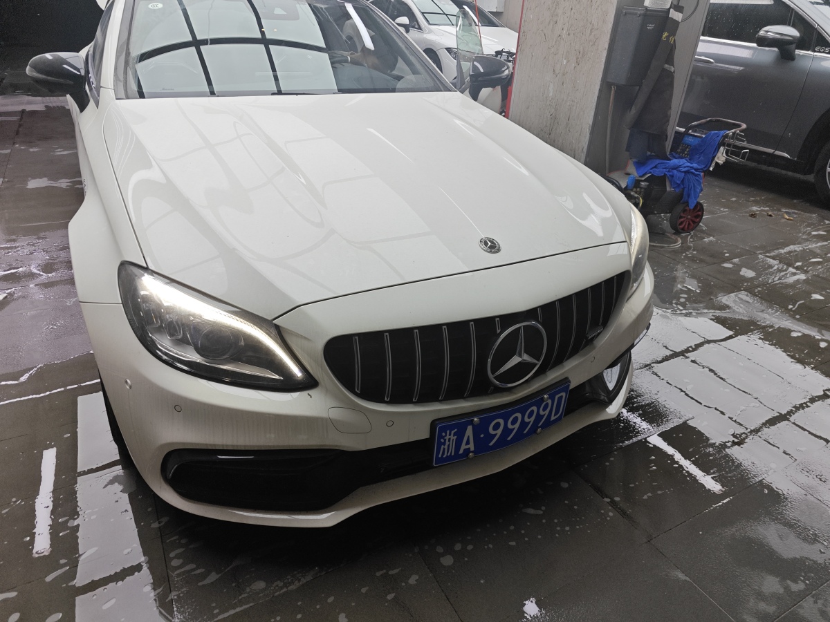 奔馳 奔馳C級(jí)AMG  2019款 AMG C 63 S 轎跑車圖片