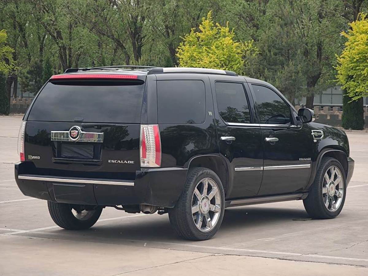 2011年1月凱迪拉克 凱雷德ESCALADE  2010款 6.0 Hybrid