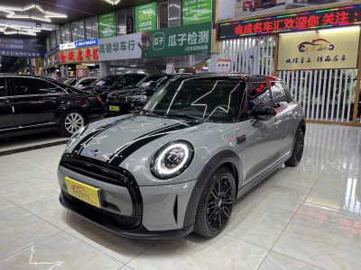 2022年3月 MINI MINI 改款 1.5T COOPER 經典派 五門版圖片