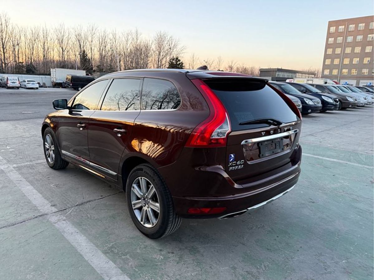 沃爾沃 XC60  2016款 T5 AWD 智遠(yuǎn)版圖片