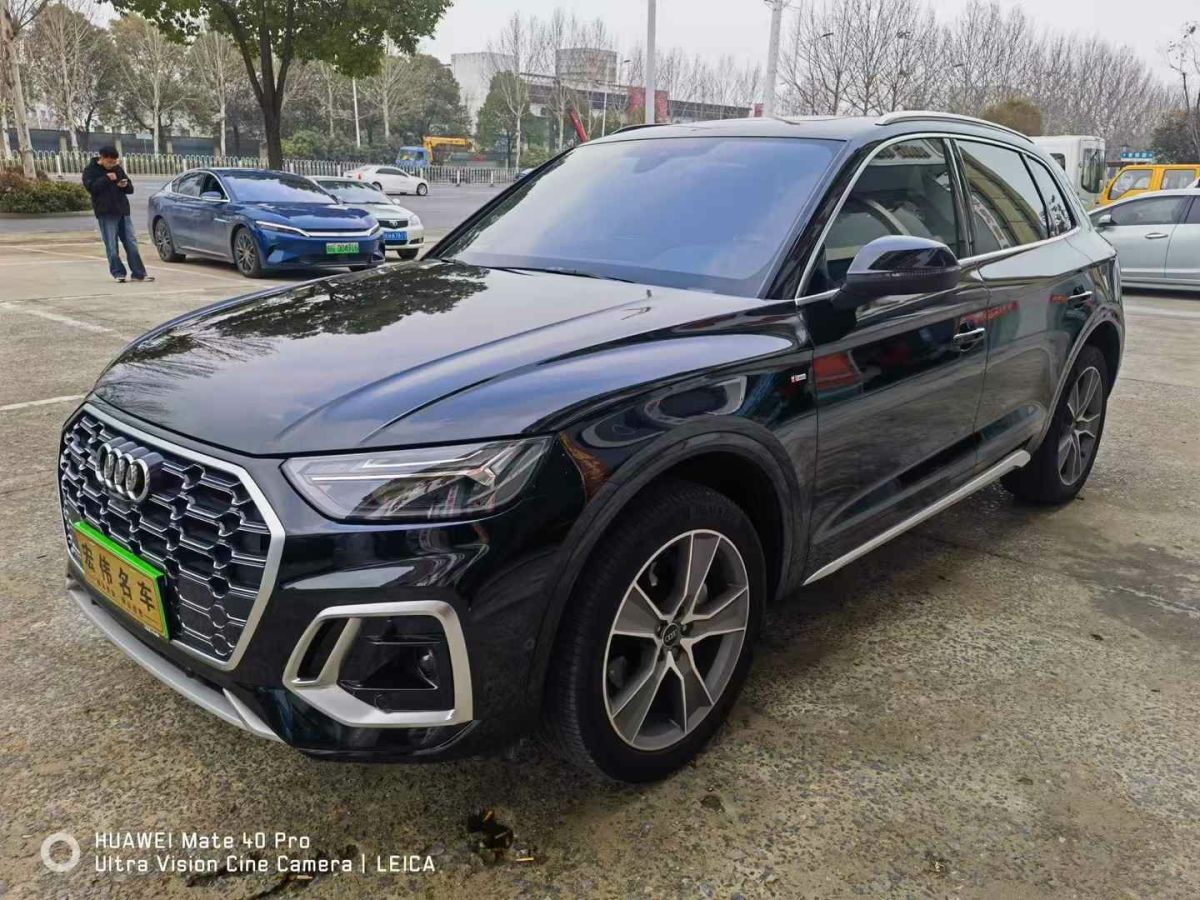 奧迪 奧迪Q5 e-tron  2024款 50 e-tron quattro 光耀型 機(jī)甲套裝圖片