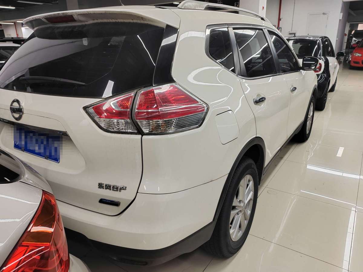 日產(chǎn) 奇駿  2015款 2.0L CVT舒適MAX版 2WD圖片