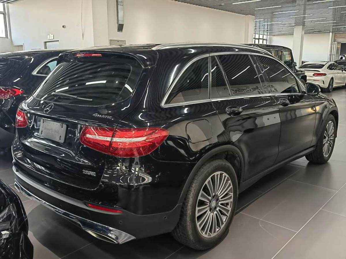 奔馳 奔馳GLC  2019款 GLC 260 4MATIC 動(dòng)感型圖片