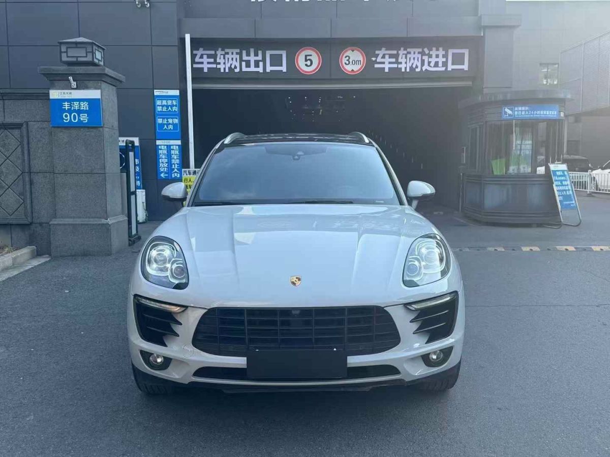 2018年1月保時捷 Macan  2018款 Macan 2.0T