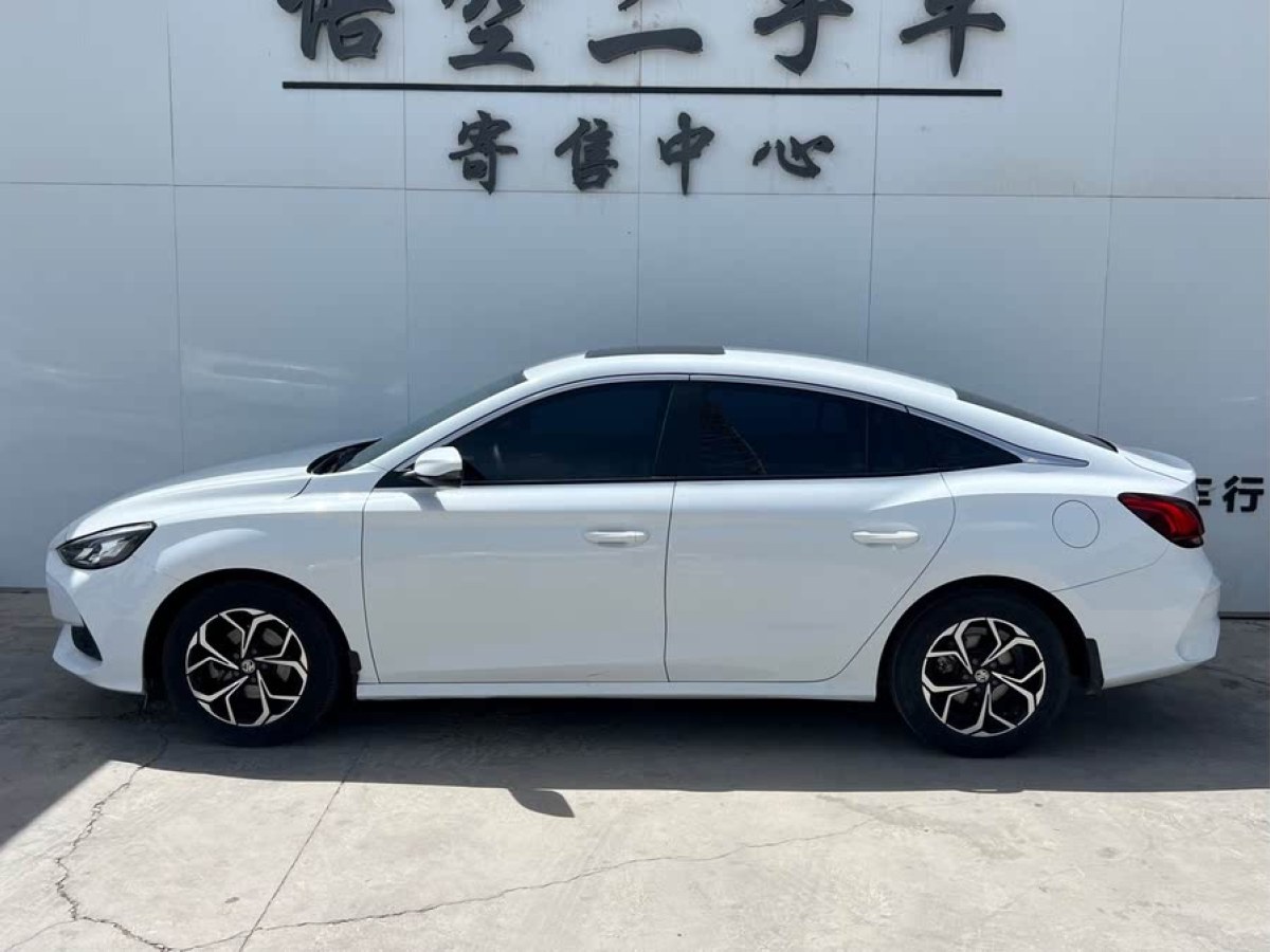 名爵 名爵5  2023款 180DVVT 手動青春風(fēng)尚版圖片