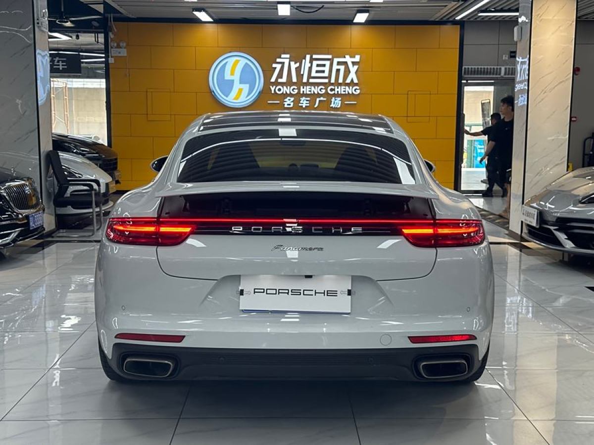 2021年2月保時(shí)捷 Panamera  2019款 Panamera 行政加長版 2.9T