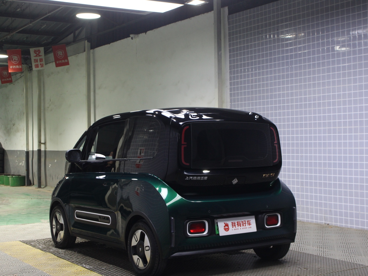 寶駿 寶駿KiWi EV  2021款 設(shè)計(jì)師 三元鋰圖片