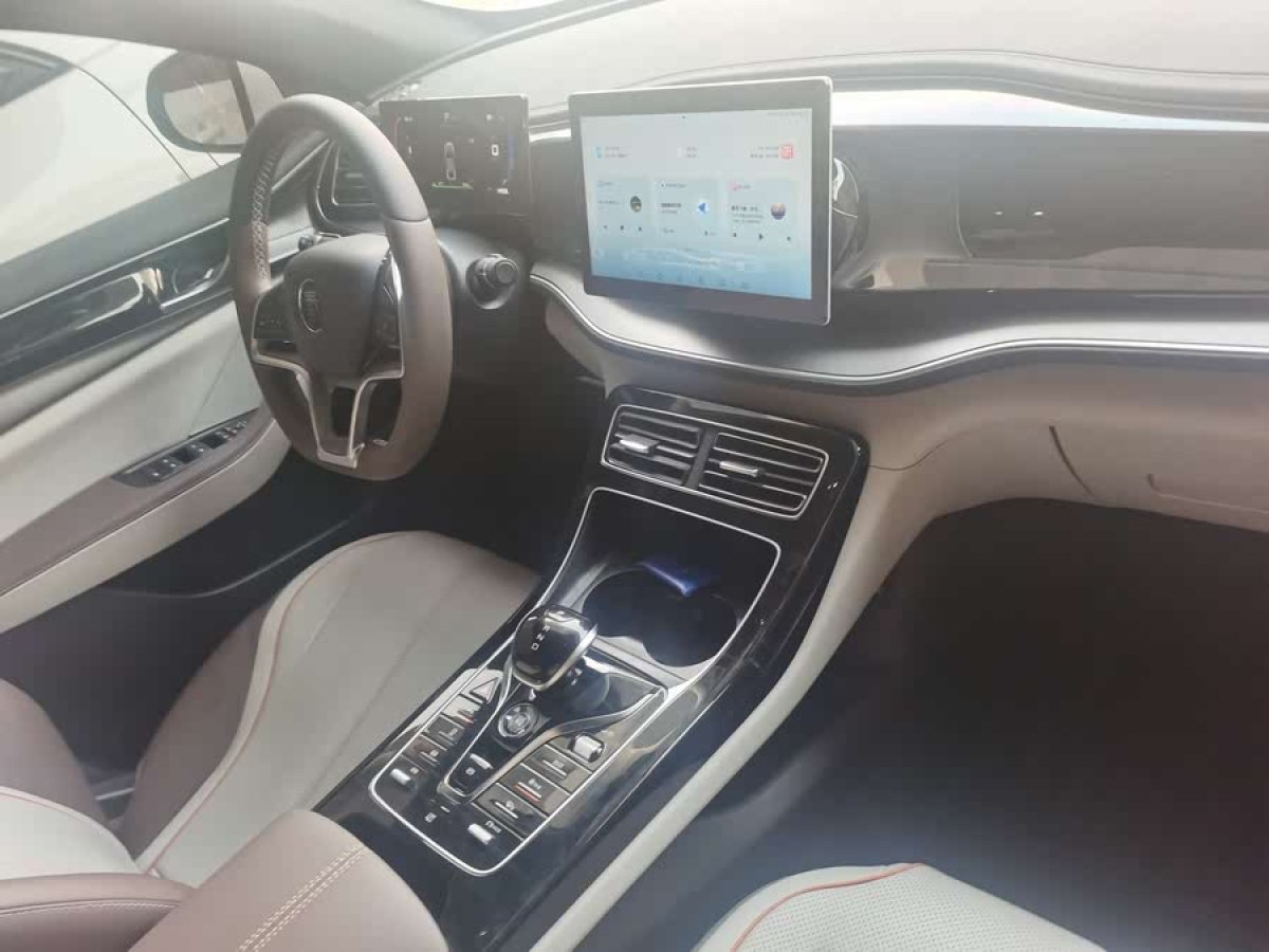 比亞迪 秦PLUS  2024款 榮耀版 EV 510KM領(lǐng)先型圖片