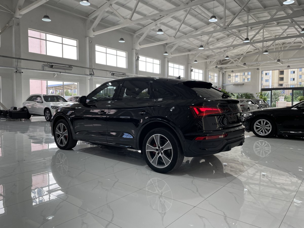 奧迪 奧迪Q5L Sportback  2023款 45 TFSI 豪華型圖片