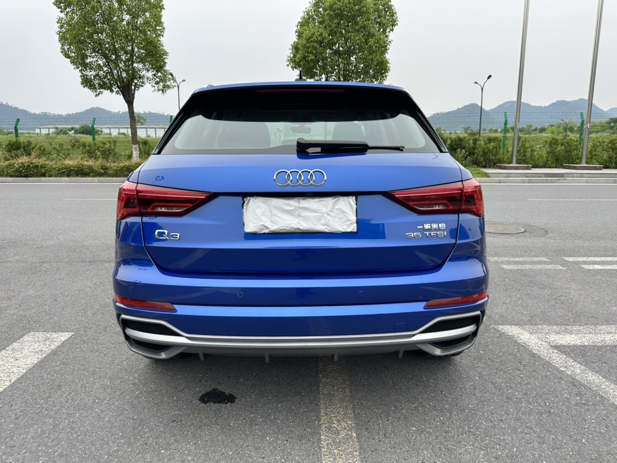 奧迪 奧迪Q3  2020款 35 TFSI 進取致雅型圖片