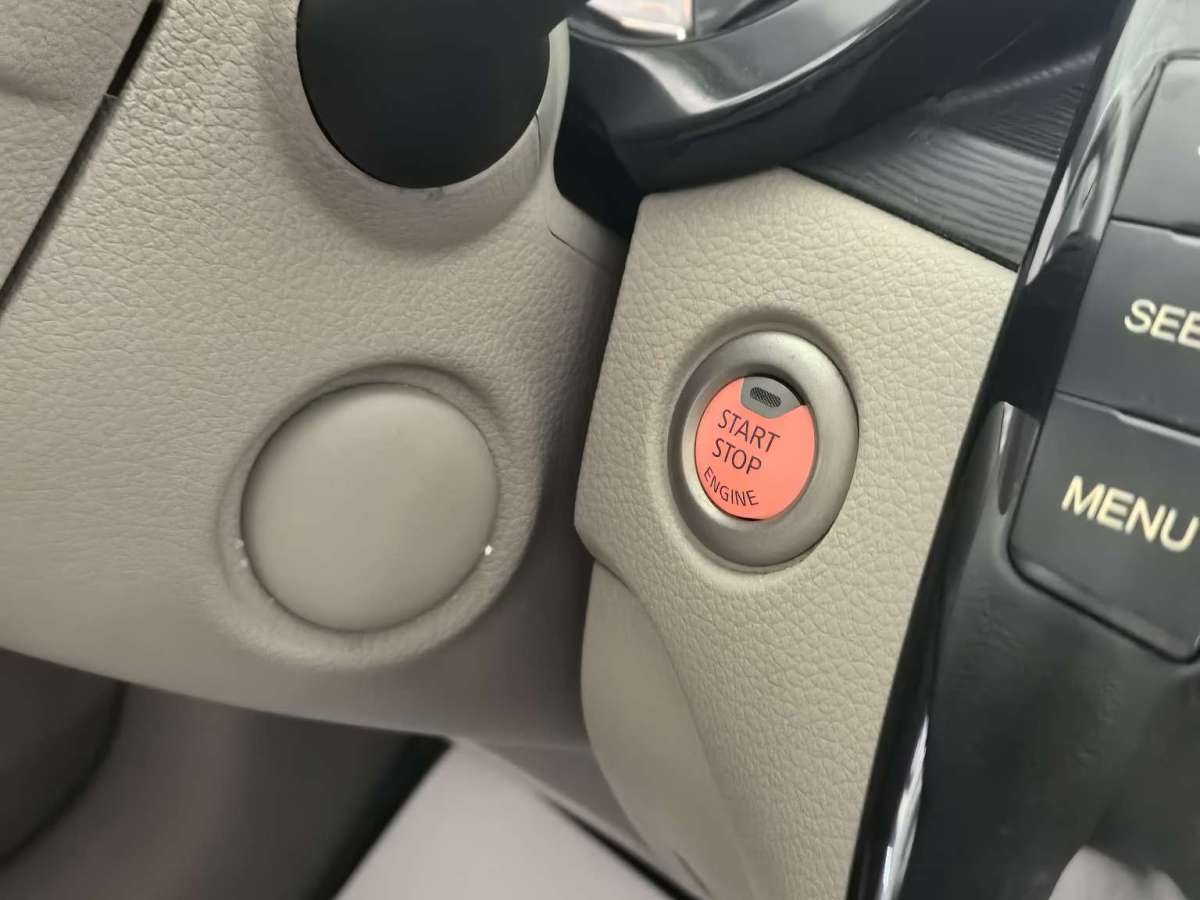 日產(chǎn) 騏達(dá)  2011款 1.6L CVT智能型圖片