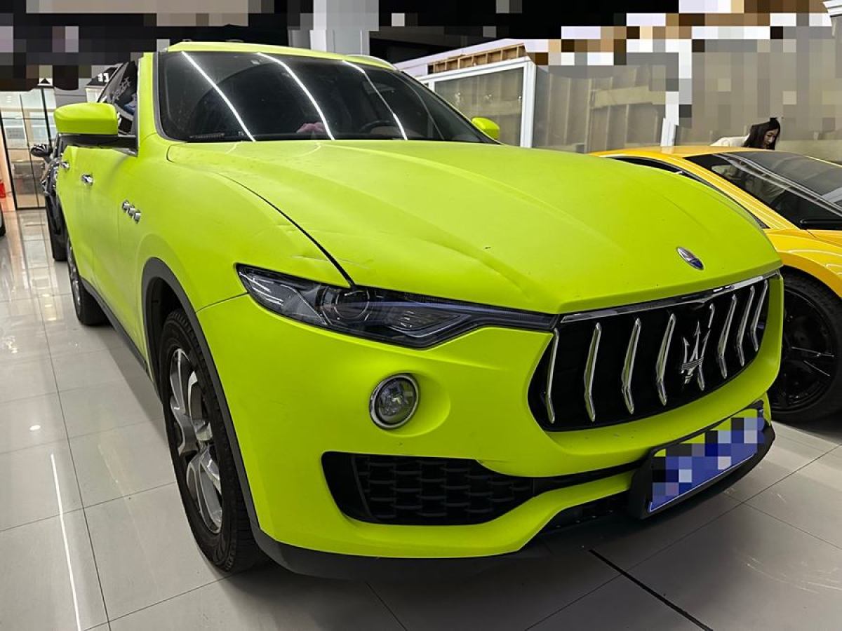 瑪莎拉蒂 Levante  2019款 3.0T 350Hp 標(biāo)準(zhǔn)版 國(guó)VI圖片