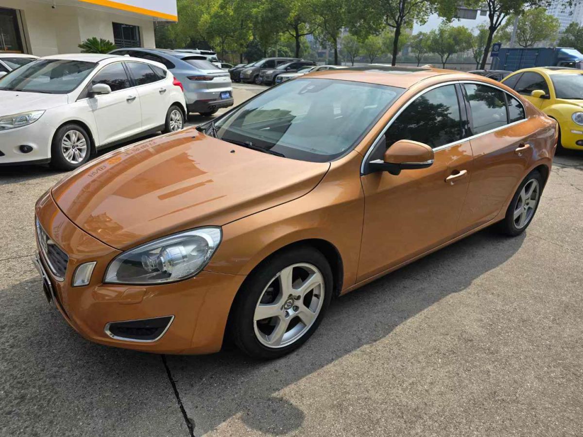 沃爾沃 S60  2012款 1.6T DRIVe 智尚版圖片