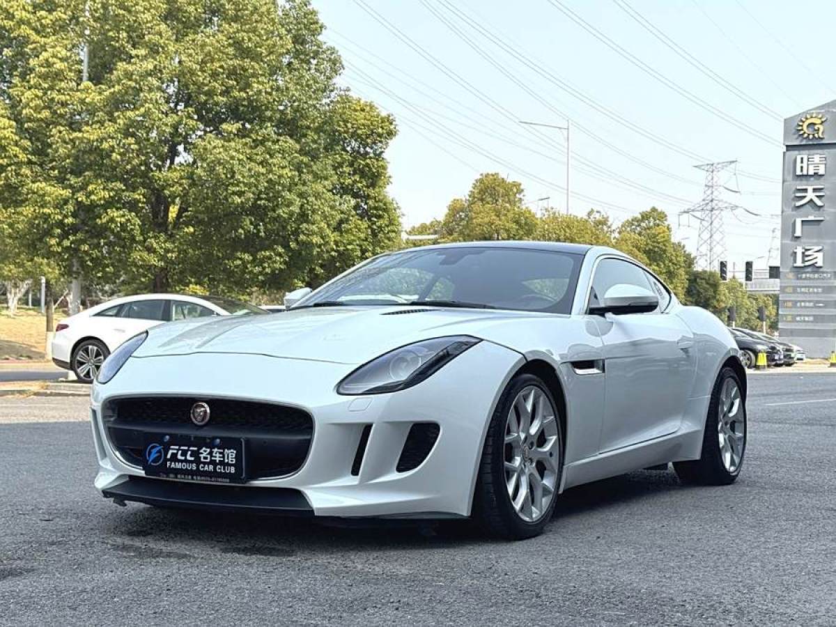 2015年11月捷豹 F-TYPE  2016款 3.0T 硬頂版