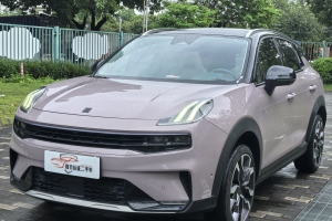 領(lǐng)克06 領(lǐng)克 1.5T Shero粉色特別版