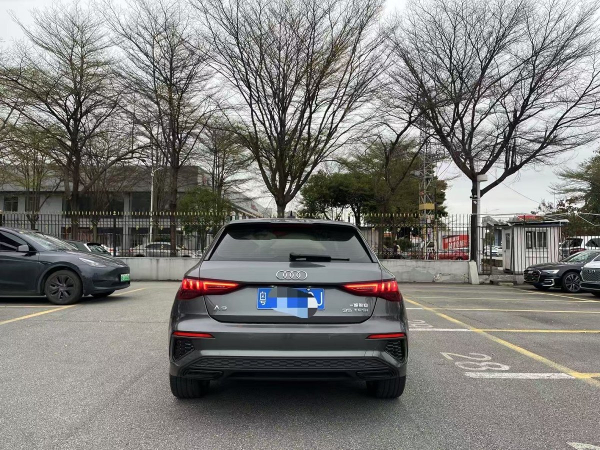 奧迪 奧迪A3  2022款 Sportback 35 TFSI 時(shí)尚運(yùn)動(dòng)型圖片