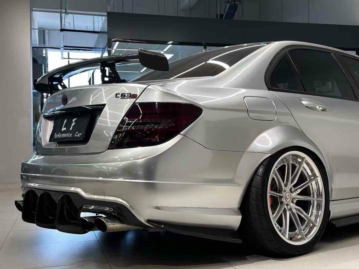 奔馳 奔馳C級AMG  2010款 AMG C 63 高性能版圖片