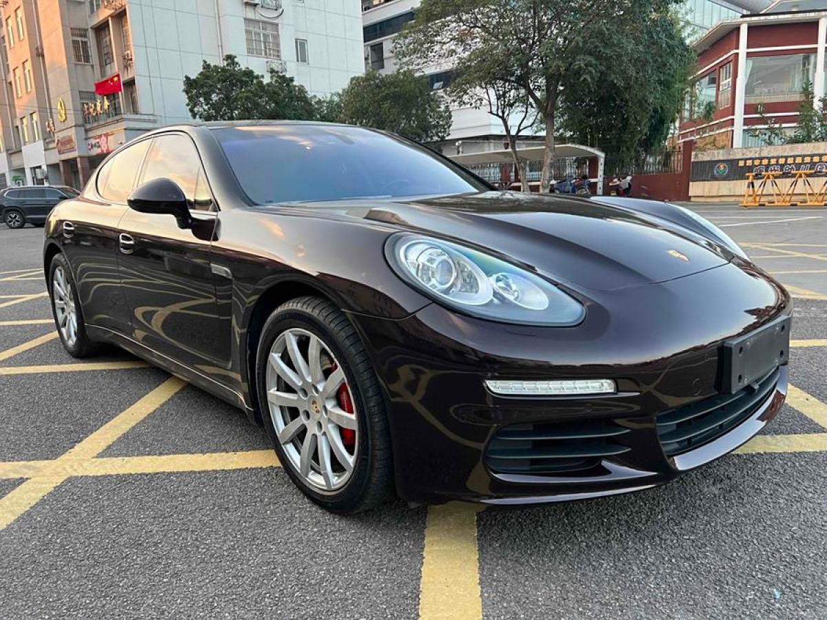 保時(shí)捷 Panamera  2014款 Panamera 3.0T圖片