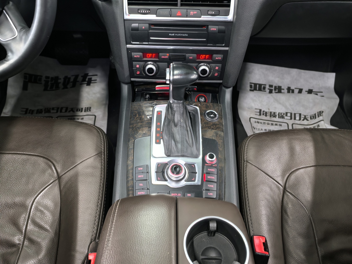 奧迪 奧迪Q7  2014款 Q7 中東版圖片