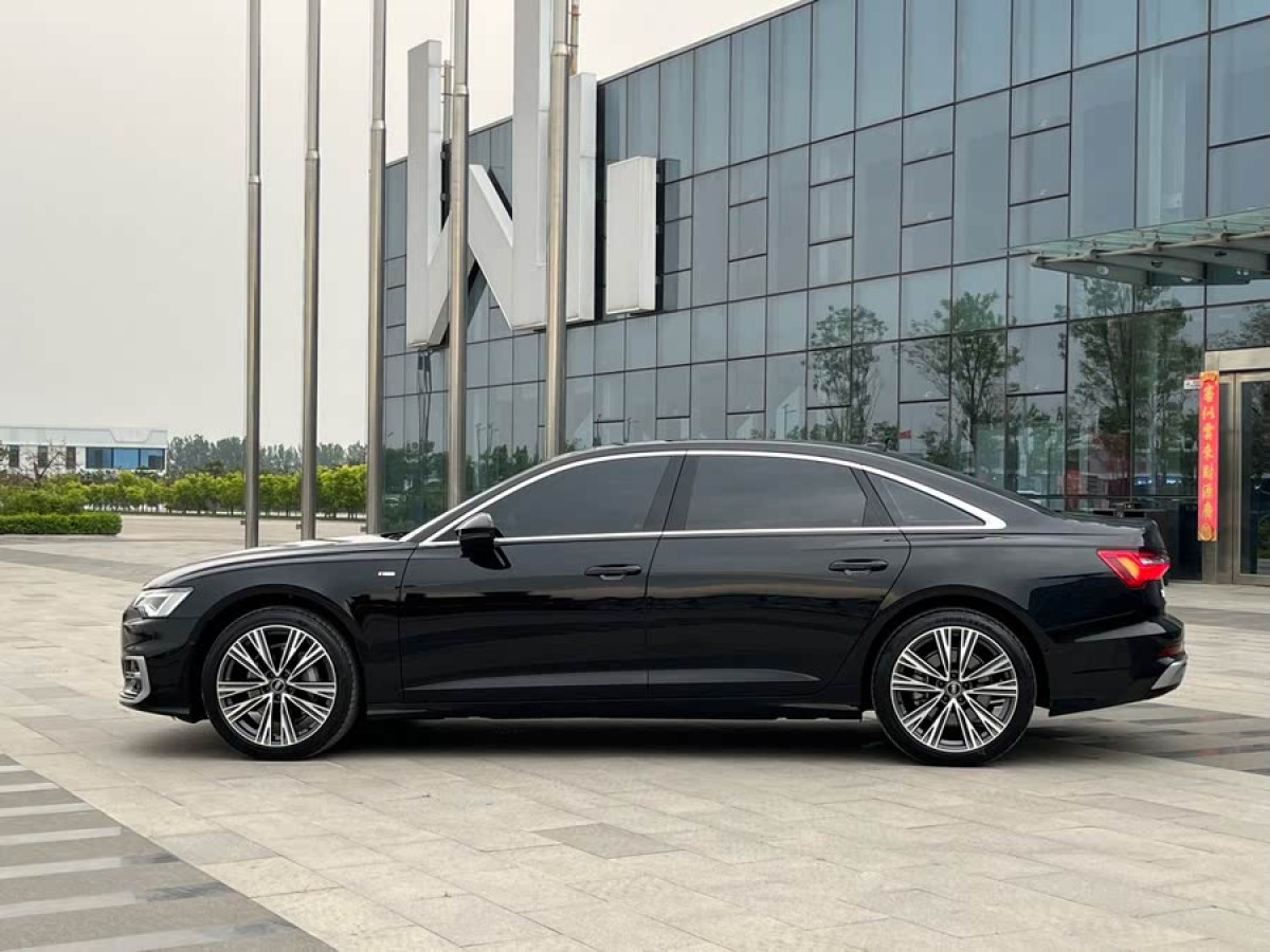奧迪 奧迪A6L  2023款 改款 45 TFSI quattro 臻選動感型圖片