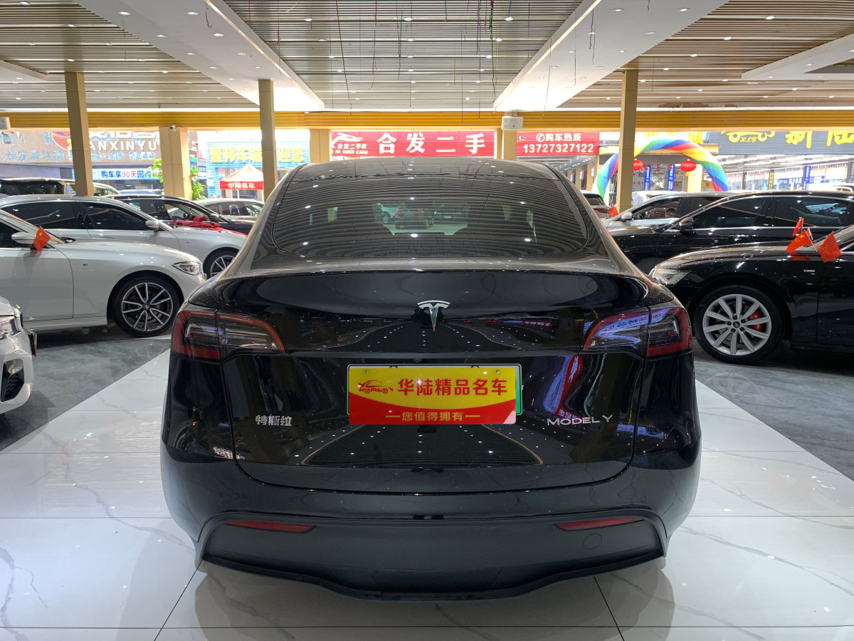 特斯拉 Model Y  2023款 煥新版 后輪驅(qū)動(dòng)圖片