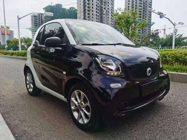 smart forfour  2016款 1.0L 52千瓦灵动版