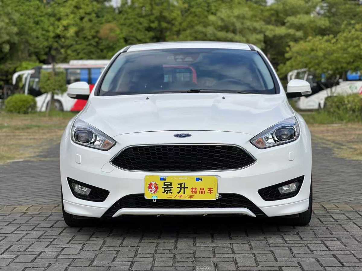 福特 ?？怂? 2018款 兩廂經(jīng)典 EcoBoost 180 自動(dòng)運(yùn)動(dòng)型圖片