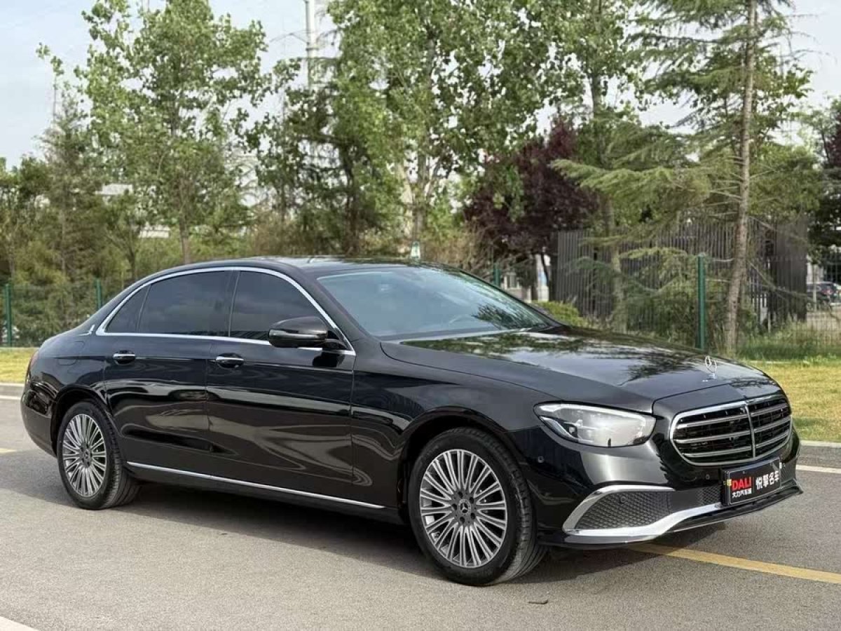 奔馳 奔馳E級  2022款 改款 E 300 L 豪華型圖片