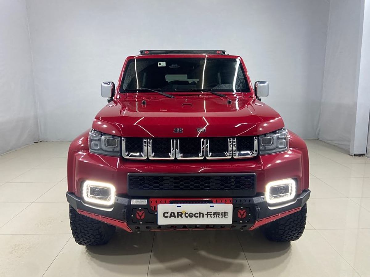 北京 BJ40  2019款  PLUS 2.3T 自動(dòng)四驅(qū)尊享版 國VI圖片